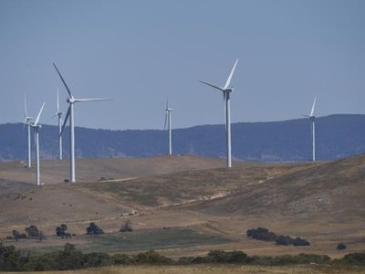 Locals need 'rent' for renewables projects