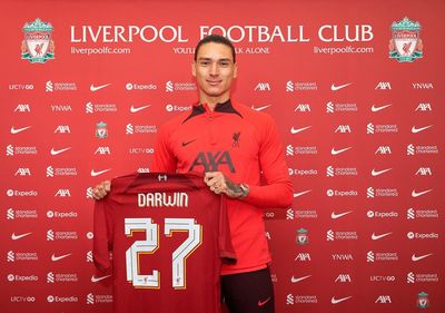 Darwin Nunez: Liverpool complete signing of £64m striker from Benfica