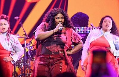 Lizzo released a new and improved version of ‘GRRRLS’