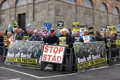 Boris Johnson bid to tear up Northern Ireland deal endangers peace, US congressmen warn