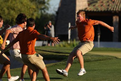 Two weeks after Travis Vick clinched NCAA title for Texas, he’s getting pointers from No. 1 Scottie Scheffler in U.S. Open debut