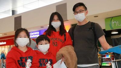 Mask mandate to be ditched at WA airports as state records 6,262 new COVID-19 cases