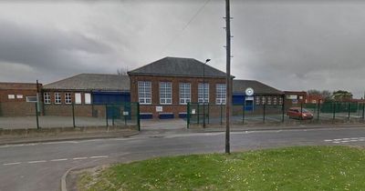 Urgent warning after two mystery men try to snatch girls outside primary school