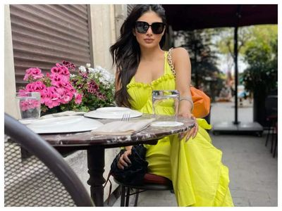 5 stunning outfits 'Brahmastra' actress Mouni Roy wore for her trip to Istanbul