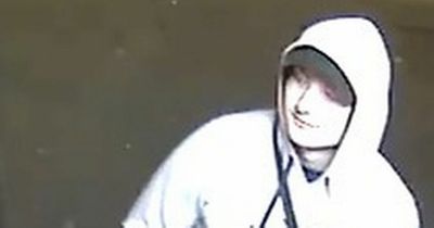 Glasgow cops release image of man after serious assault outside busy city centre pub