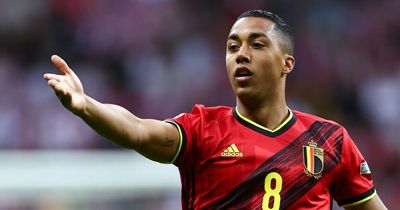 Arsenal preparing Youri Tielemans alternative with Leicester City still waiting for first bid