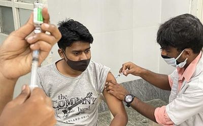 No need to enforce two-dose vaccine mandate for access to public areas, recommends TAC