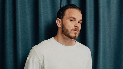 Tasman Keith returns to regional NSW to teach teens importance of literacy and music