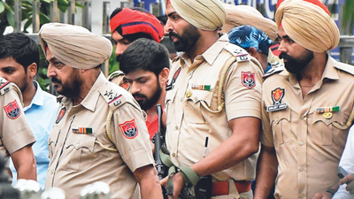 Punjab: Gangster Lawrence Bishnoi sent to 7-day police remand, quizzed at CIA Mohali