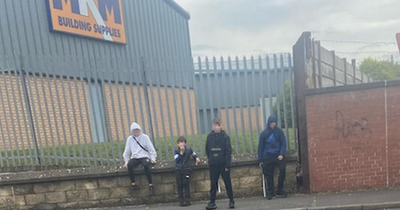 Group of feral Scottish youths threaten girl outside local beauty salon