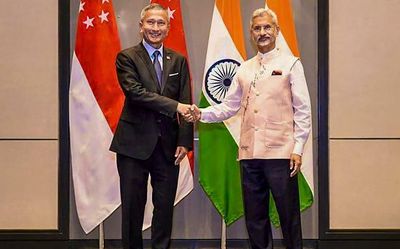 India, ASEAN seek to boost ties amid U. S.-China rivalry