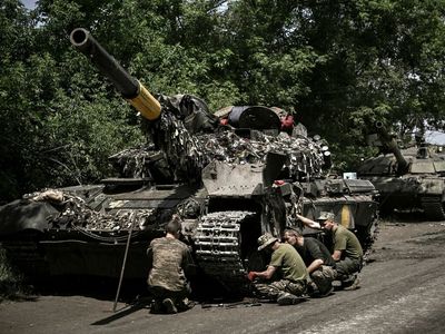 Ukraine finds itself outnumbered as Russia advances in the Donbas