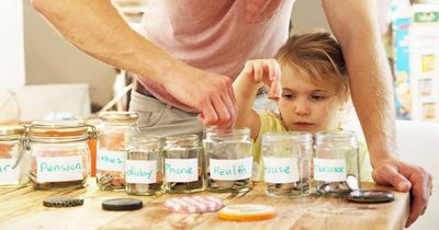 Winners and losers of Bank of England interest rate hike - from homeowners to savers