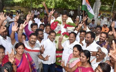 Karnataka Legislative Council polls: Congress scripts historic win in South Graduates’ constituency