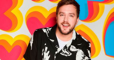 Love Island's Iain Stirling announced as new voice of US version