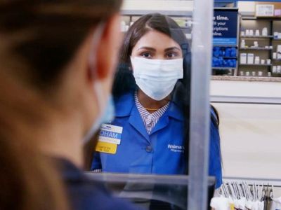 Walmart Hikes Pay For Pharmacy Technicians
