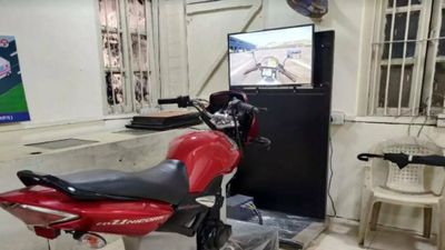 Tardeo to get Mumbai's first two-wheeler simulator to train bikers on Road Safety