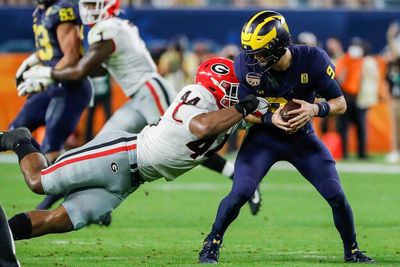 Michigan ahead of Georgia in Phil Steele’s offensive line rankings for 2022