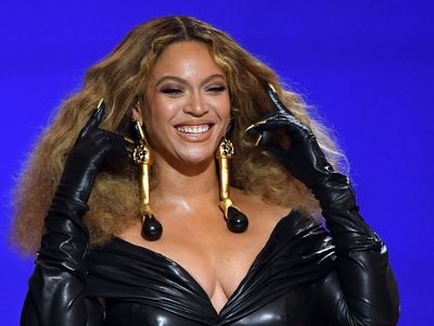 Fans rave about Beyoncé on cover of British Vogue: ‘A literal queen from the Renaissance era’