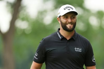 Closing birdie after stolen ball lifts Rahm at US Open