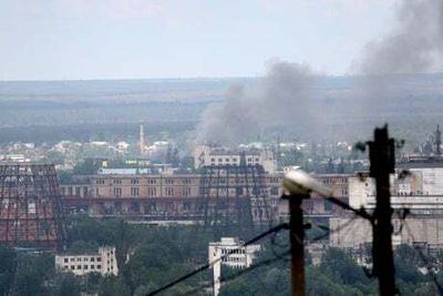 At least four people killed in airstrike in Lysychansk with more feared trapped