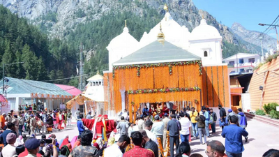 Uttarakhand to give Rs 1 lakh to kin of pilgrims who die in any of the Char Dham shrines