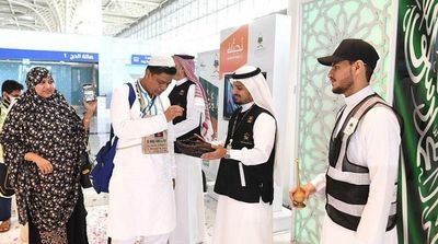 First Beneficiaries of Makkah Route Initiative from Pakistan Arrive in Jeddah
