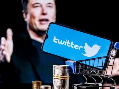 Elon Musk Mulls SpaceX-Like Pay Structure For Twitter Staff