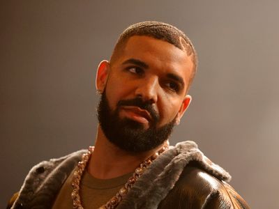 ‘Is Drake trolling us?’: New album Honestly, Nevermind shocks fans with radical change of musical direction