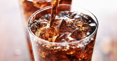 Dentist issues warning to anyone having ice in their drinks during heatwave