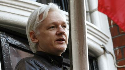 UK government approves extradition of WikiLeaks founder Assange to US