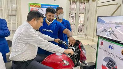 Transport commissioner Avinash Dhakne launches Mumbai's first two-wheeler simulator for licence applicants