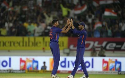 India vs SA 4th T20 | Karthik, Avesh engineer India’s series levelling win
