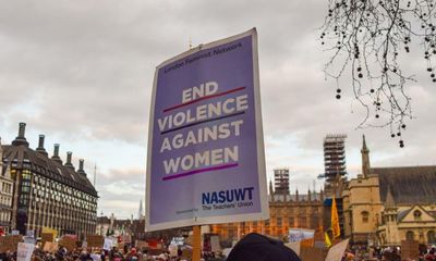 Female Labour MPs call on PM to scrap new rape victim guidance