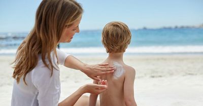 Expert's 'two teaspoons rule' you should follow when putting on sunscreen