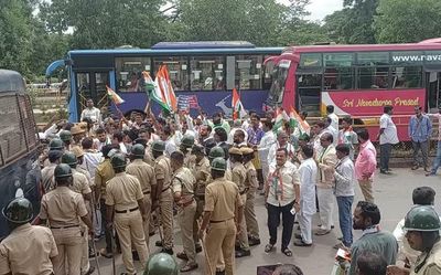 Congress stages protests alleging misuse of ED