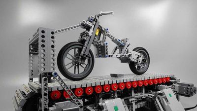 Watch And Learn How Different Bike Suspensions Work In LEGO Form