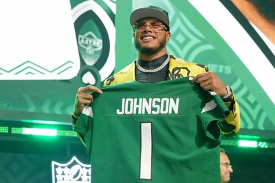 WATCH: Behind the scenes on draft night with the Jets