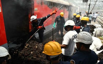 Railway Mail Service coach gutted in Secunderabad station arson