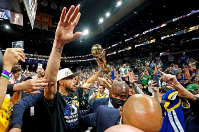 2022-23 NBA title odds: Warriors and Celtics have the shortest odds to win championship.