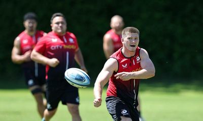 Saracens’ Owen Farrell fresh in mind and body to regain Premiership title
