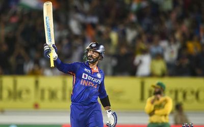 India vs South Africa | I am feeling very secure in this set-up, says Dinesh Karthik