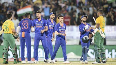 IND vs SA 4th T20I: Electric Dinesh Karthik, awesome Avesh Khan star in India's series-levelling win over South Africa