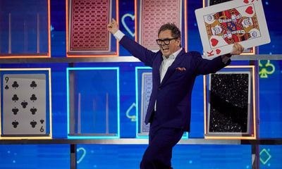 TV tonight: Alan Carr revives a classic quiz with celebrity players