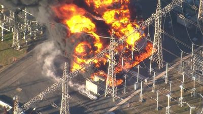Fire engulfs major substation south of Sydney, with one transformer fully alight