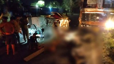 Six killed, as many injured as tanker rams into van in Lucknow