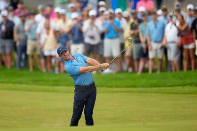 Four major champions including Rory McIlroy vie for victory at the US Open