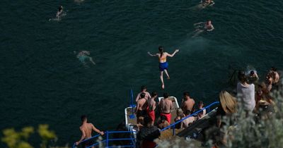 Ireland weather: Met Eireann forecasts return of heat as temperatures soar back into the 20s soon