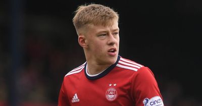 Inside Aberdeen pre-season as Connor Barron hint gets fans talking and first snaps of new pitch emerge
