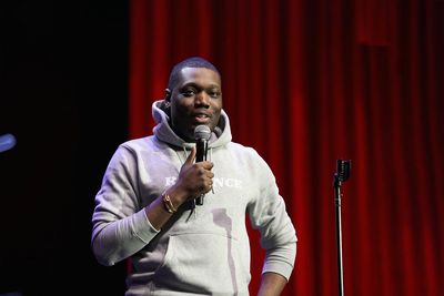 Michael Che: "Canceling is relative"